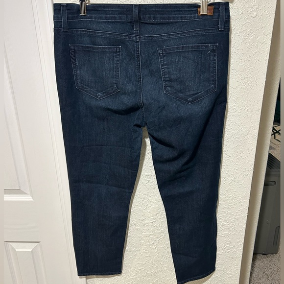 Paige Kylie Crop women’s size 32 jeans. - Picture 2 of 4